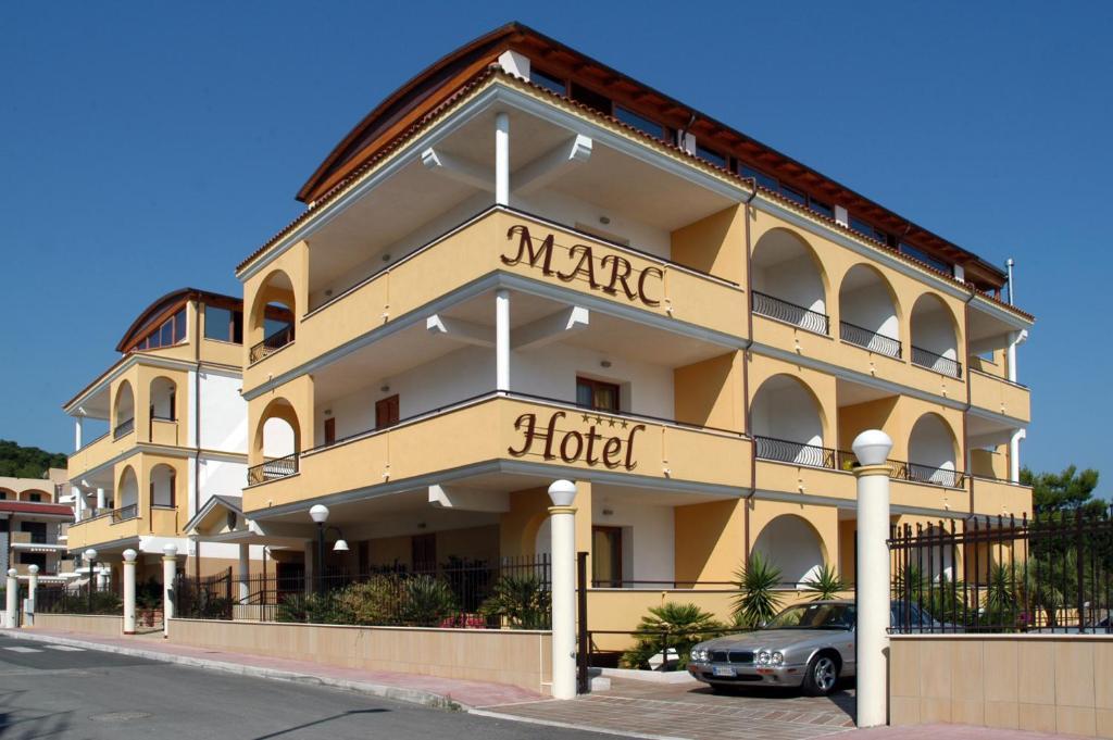 Marc Hotel Vieste Exterior photo